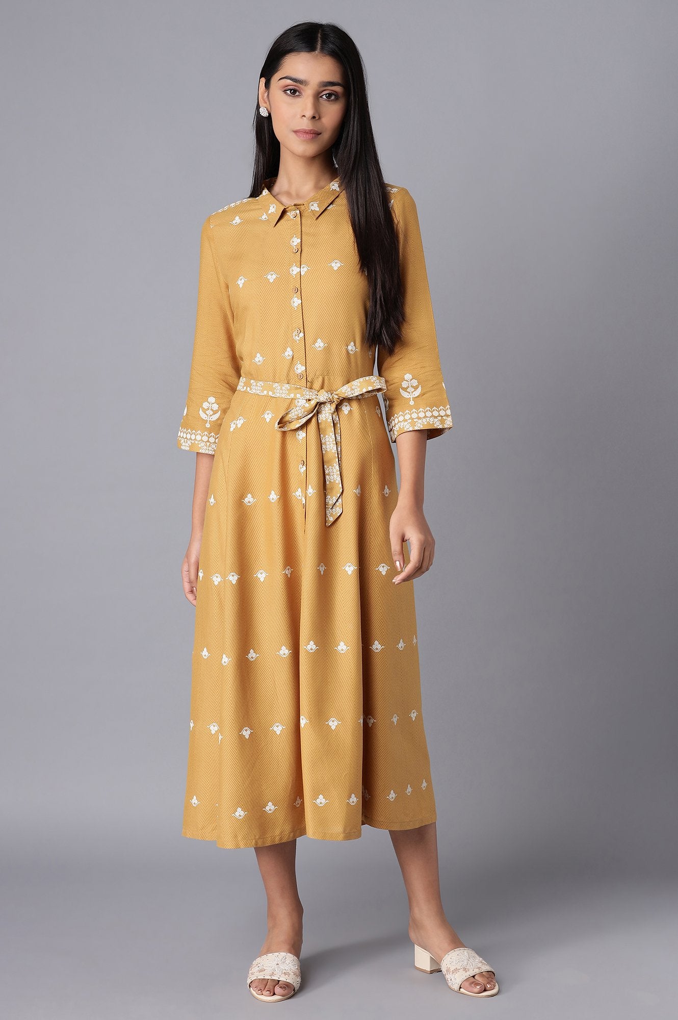 Yellow Flared Panelled Dress - Image 9
